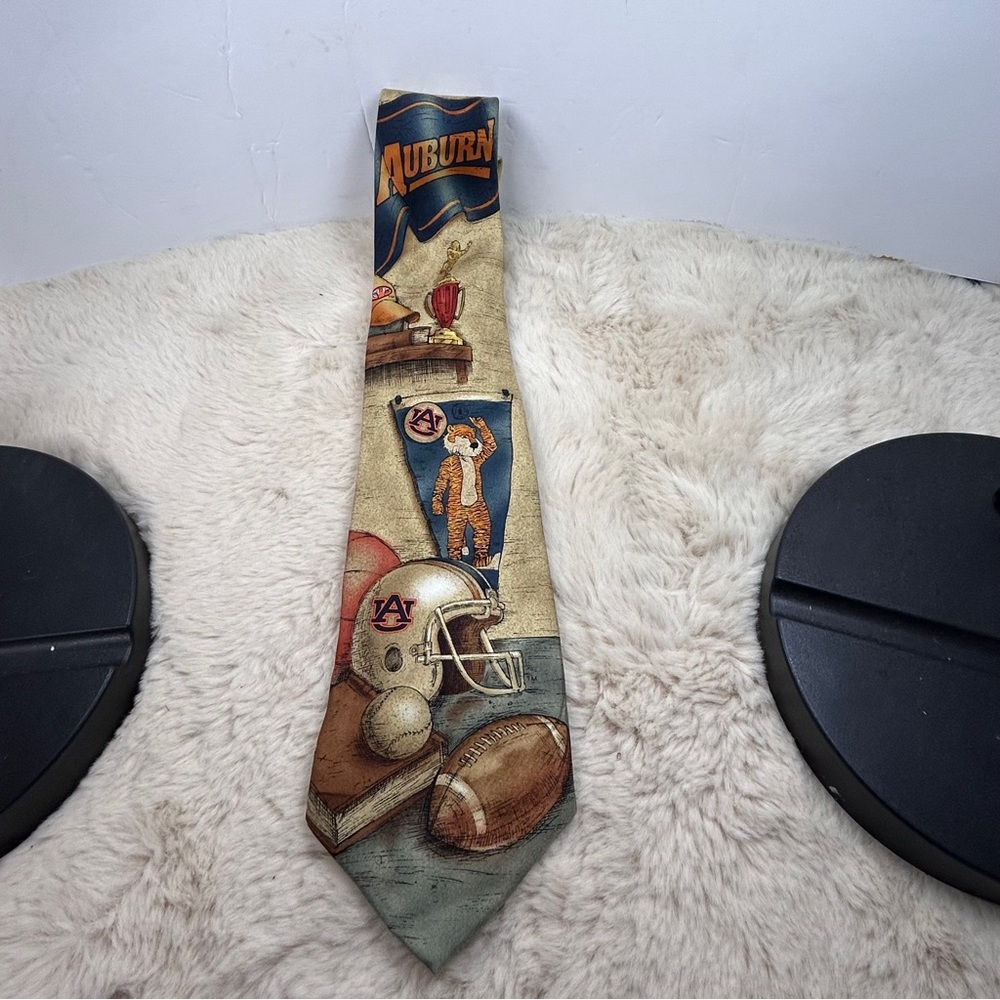 “Auburn Sports”. Eagles Wings Tan Necktie with Artistic Design‎